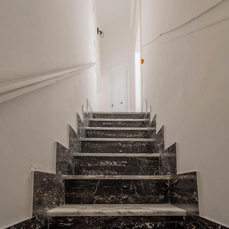U Paradise - Intero Apt - Vicino Bari Apartment Valenzano Bagian luar foto